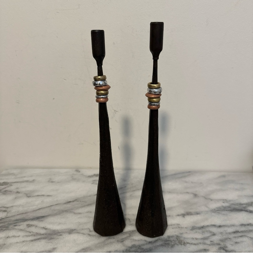 Luis Marques Handmade Modern
Minimalist Style Iron W/ Metal
Rings Candlestick - Picture 7 of 16